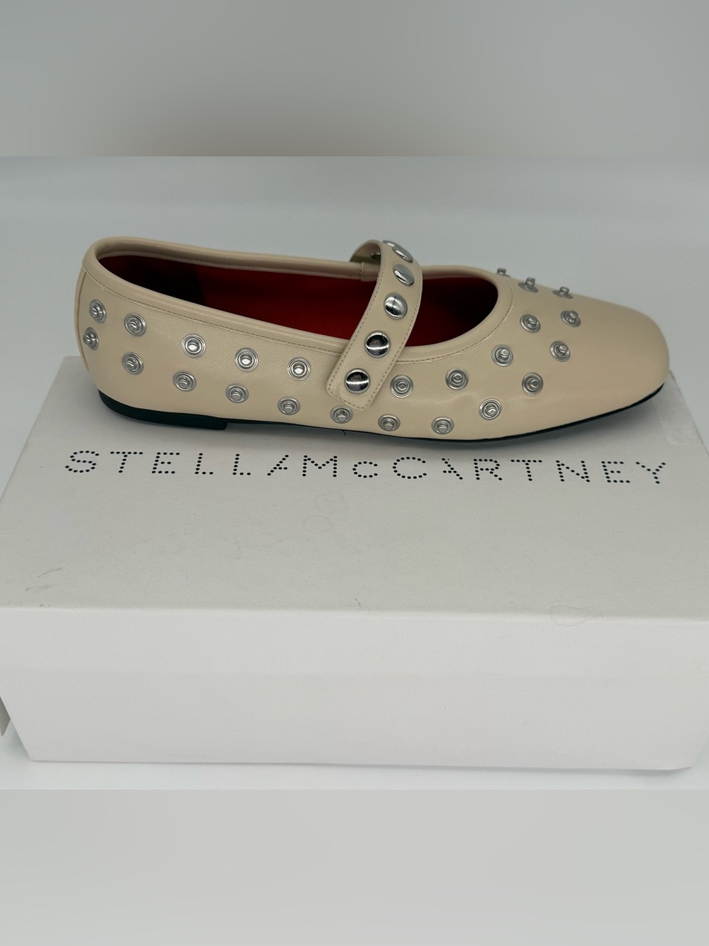 NIB Stella McCartney Ryder Studded Mary Jane Flats Vanilla 41